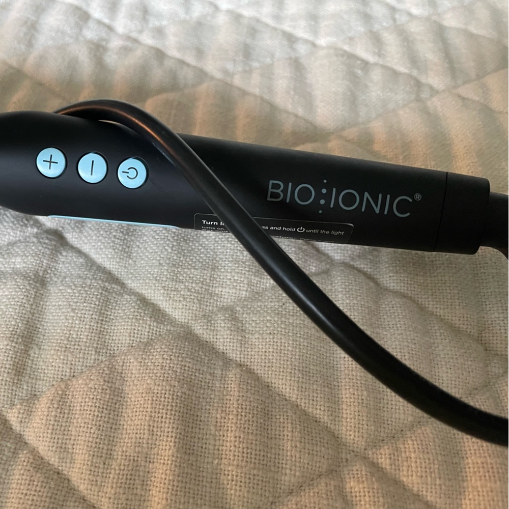 BIOIONIC 1.25 inch extended barrel curling iron